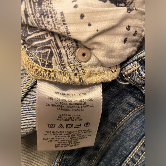 ANTHROPOLGIE PILCRO DLIM BOYFRIEND JEANS SIZE 27 - Picture 5 of 5